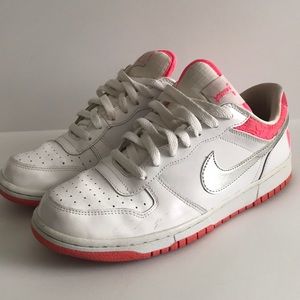 NIKE Pink and Iridescent Women’s 6.0 Low tops